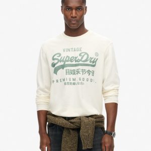 Classic Graphic Long-Sleeved Top