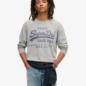 Classic Graphic Long-Sleeved Top