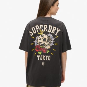 Oversized Tattoo Back Graphic T-Shirt