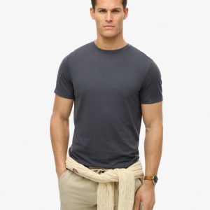 Classic Essential T-Shirt