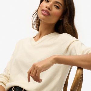 Classic V-Neck Jumper